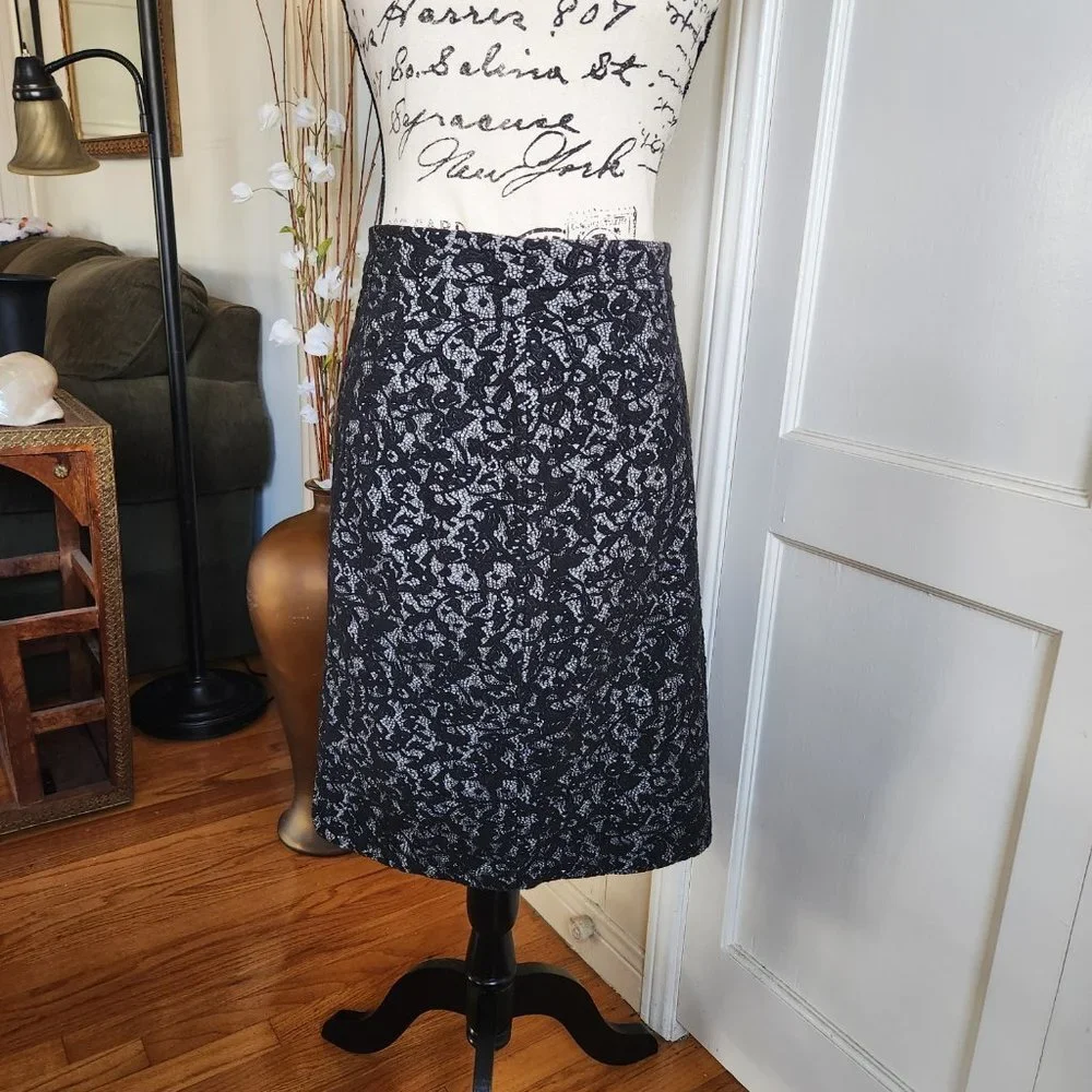 Michael Kors Black and White Pencil Skirt Sz M